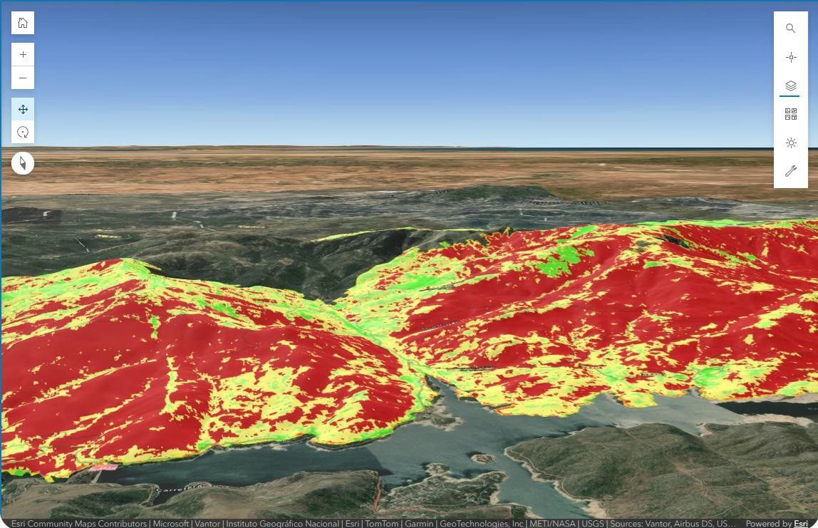 El visor 3D permite observar a la vez el relieve y las capas relacionadas con el incendio.